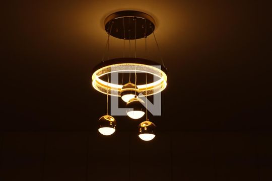 Suíte 3 de casa de condomínio para alugar com 7 quartos, 570m² em Jardim Passargada I, Cotia
