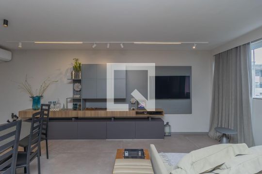 Sala de apartamento à venda com 3 quartos, 127m² em Cidade Nova, Belo Horizonte