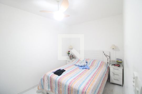 Quarto 2 de casa à venda com 5 quartos, 212m² em Jardim Ubirajara, São Paulo
