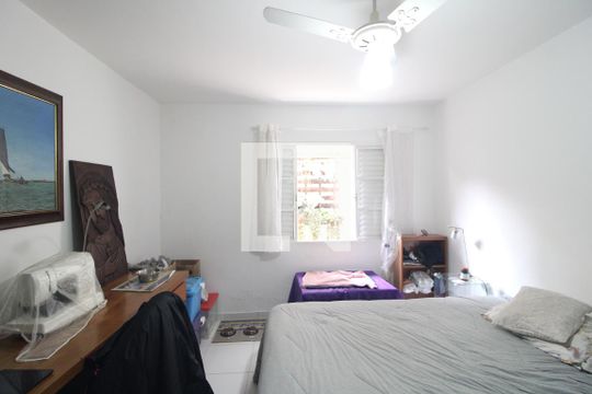 Quarto 1 de casa à venda com 5 quartos, 212m² em Jardim Ubirajara, São Paulo