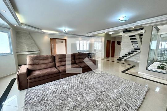Sala de casa à venda com 4 quartos, 427m² em Vila Galvão, Guarulhos