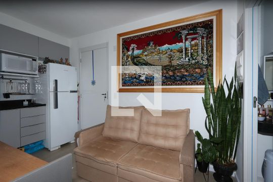 Sala de apartamento à venda com 2 quartos, 32m² em Vila Santa Clara, São Paulo