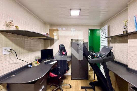 Quarto de Serviço  de casa à venda com 4 quartos, 160m² em Brooklin, São Paulo