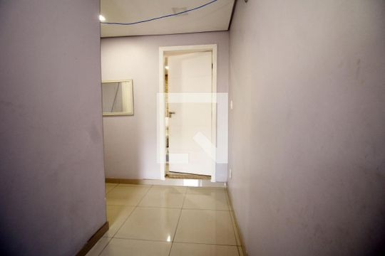 Hall da escada de casa à venda com 4 quartos, 600m² em Vigário Geral, Rio de Janeiro