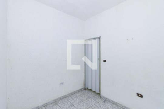 Quarto 2 de casa para alugar com 2 quartos, 194m² em Jardim Santa Cecilia, Guarulhos