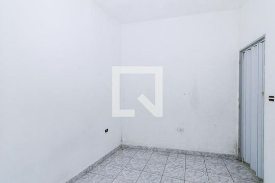 Quarto 2 de casa para alugar com 2 quartos, 194m² em Jardim Santa Cecilia, Guarulhos