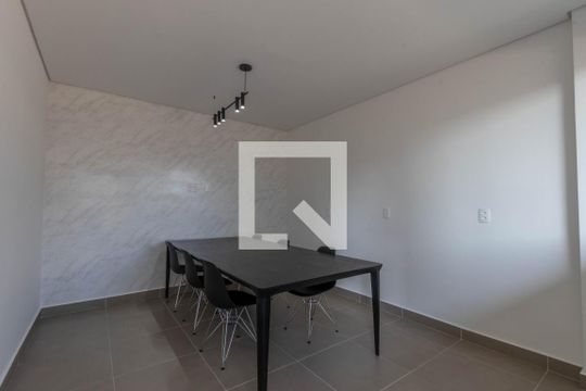 Sala de reunião de apartamento à venda com 2 quartos, 68m² em Pampulha, Belo Horizonte