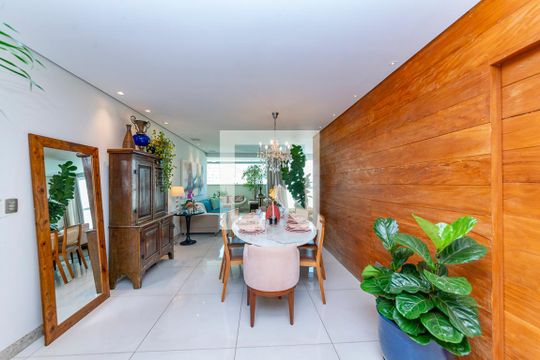 Sala de apartamento à venda com 4 quartos, 140m² em Buritis, Belo Horizonte