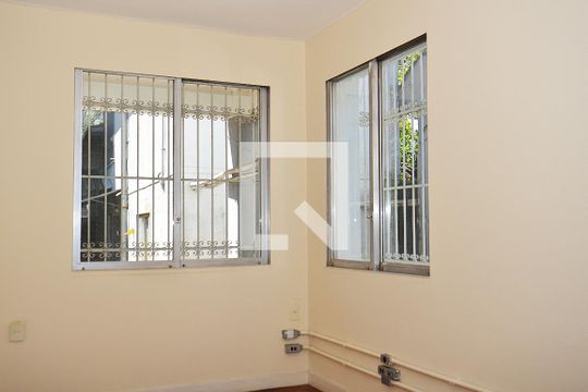 Sala 2 de casa à venda com 5 quartos, 541m² em São Geraldo, Porto Alegre