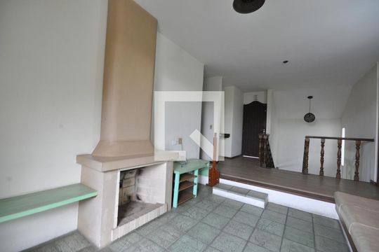 Sala de TV de casa à venda com 3 quartos, 450m² em Tucuruvi, São Paulo