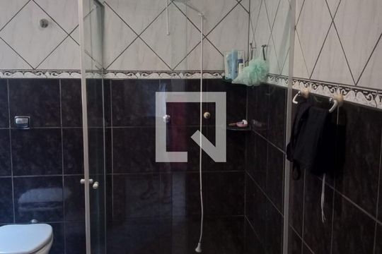 Banheiro Social de casa para alugar com 2 quartos, 75m² em Potecas, São José