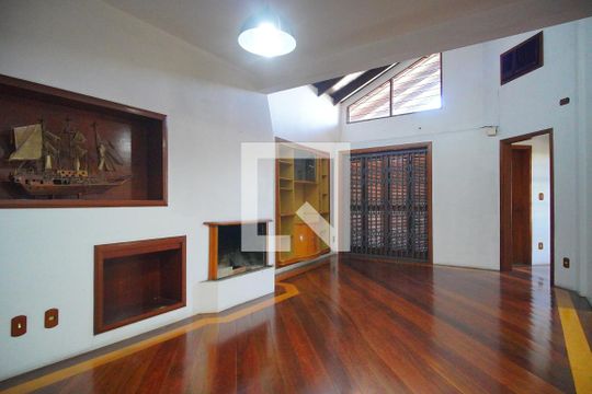 Sala de casa para alugar com 4 quartos, 415m² em Primavera, Novo Hamburgo