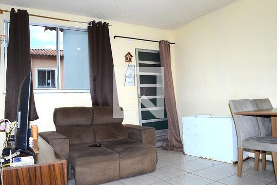 Sala de apartamento para alugar com 2 quartos, 54m² em Jardim Vitoria, Belo Horizonte
