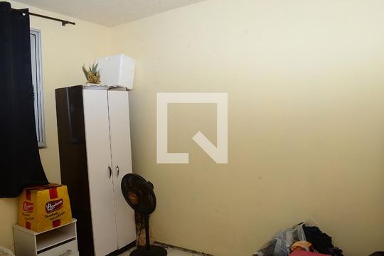 Quarto 2 de apartamento para alugar com 2 quartos, 54m² em Jardim Vitoria, Belo Horizonte
