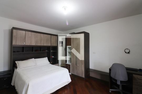 Suíte 1 de casa à venda com 3 quartos, 382m² em Jardim Trieste, São Bernardo do Campo