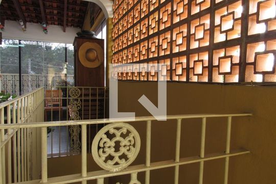 Área gourmet de casa à venda com 4 quartos, 245m² em São Pedro, Osasco