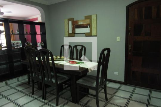 Sala de Jantar de casa à venda com 4 quartos, 245m² em São Pedro, Osasco