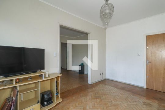 Sala de apartamento para alugar com 3 quartos, 116m² em Petrópolis, Porto Alegre