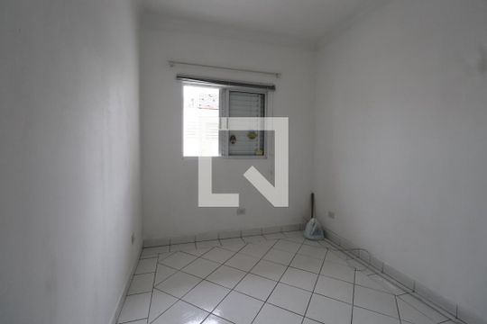 Quarto 2 de casa para alugar com 2 quartos, 80m² em Guaiauna, São Paulo