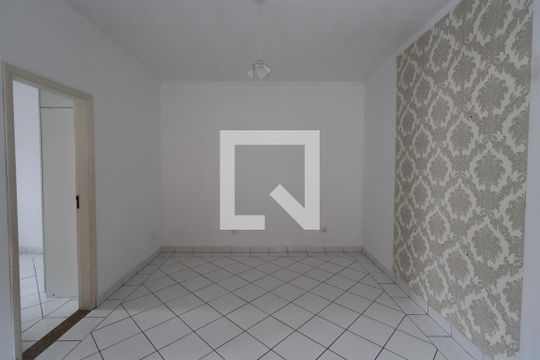 Sala de casa para alugar com 2 quartos, 80m² em Guaiauna, São Paulo