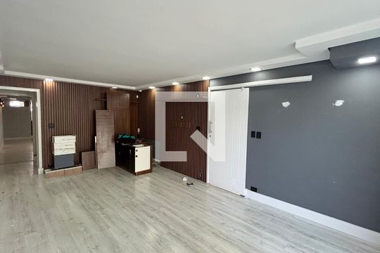 Sala de casa à venda com 3 quartos, 229m² em Vila Alpina, Santo André