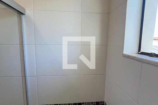 suite quarto 2 de casa à venda com 6 quartos, 700m² em Jd Botanico , Brasília