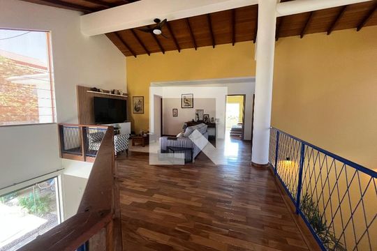 Sala 2 de casa à venda com 6 quartos, 700m² em Jd Botanico , Brasília