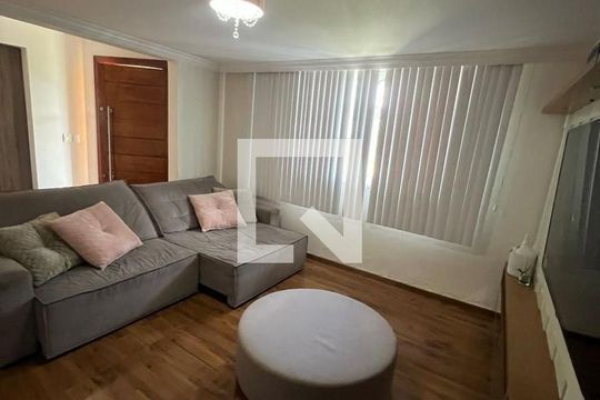 Sala de casa para alugar com 4 quartos, 289m² em Pineville, Pinhais
