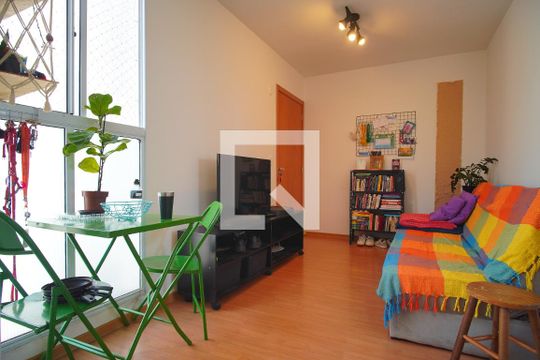 Sala de apartamento à venda com 2 quartos, 40m² em Canudos, Novo Hamburgo
