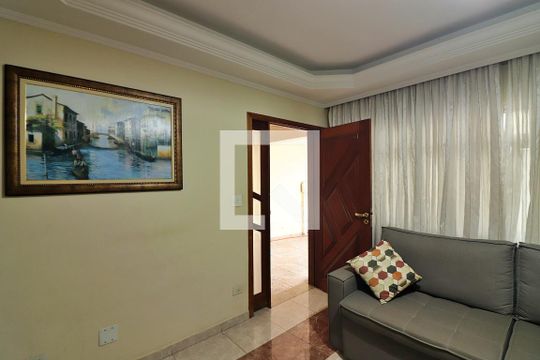 Sala  de casa à venda com 4 quartos, 222m² em Independência, São Bernardo do Campo