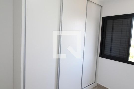Quarto de apartamento para alugar com 2 quartos, 54m² em Parque Industrial, São José dos Campos