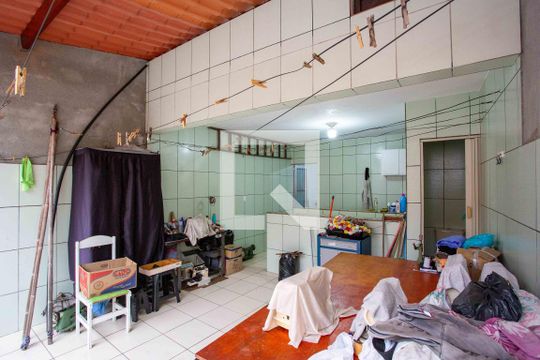 Sacada de casa à venda com 3 quartos, 48m² em Casa Grande, Diadema