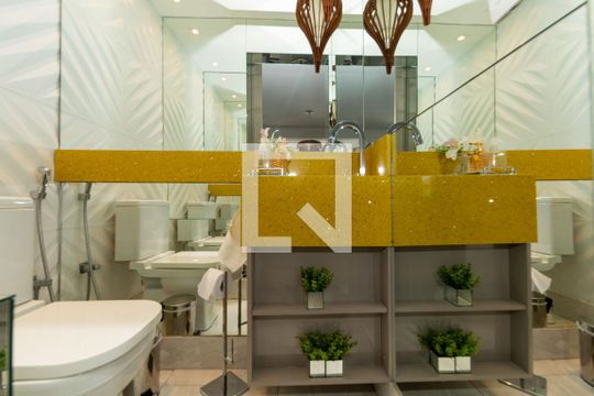 Banheiro 2 de apartamento à venda com 3 quartos, 89m² em Buritis, Belo Horizonte