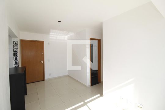 Sala de apartamento para alugar com 2 quartos, 47m² em Morro Santana, Porto Alegre