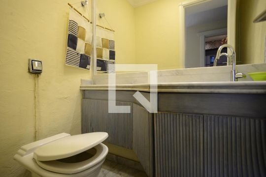 Lavabo de apartamento à venda com 4 quartos, 188m² em Jardim Vila Mariana, São Paulo