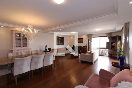 Sala de apartamento à venda com 4 quartos, 210m² em Jardim Bela Vista, Santo André