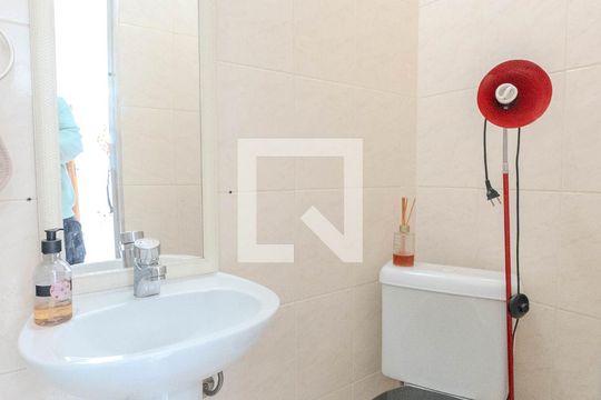 Lavabo de apartamento à venda com 1 quarto, 56m² em Bela Vista, São Paulo
