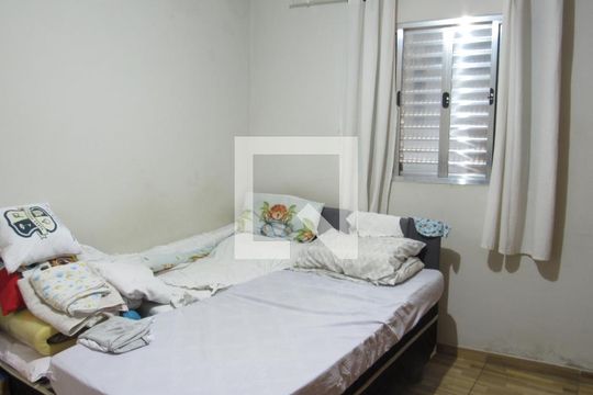 Quarto 2 de casa à venda com 2 quartos, 217m² em Jardim Roberto, Osasco