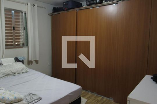 Quarto 2 de casa à venda com 2 quartos, 217m² em Jardim Roberto, Osasco