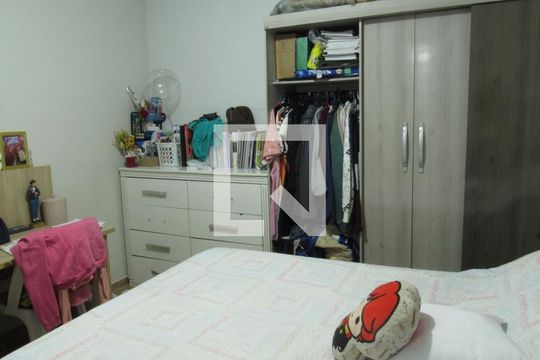 Quarto 1 de casa à venda com 2 quartos, 217m² em Jardim Roberto, Osasco