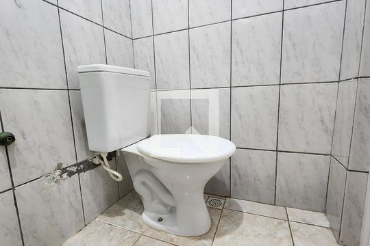 Banheiro Social de casa para alugar com 1 quarto, 45m² em Boca do Rio, Salvador