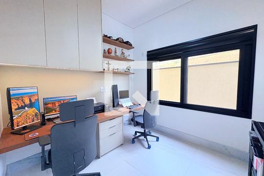 Quarto 1 de casa de condomínio à venda com 5 quartos, 380m² em Jardim Samambaia, Jundiaí