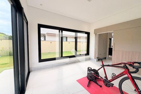 Quarto 2 de casa de condomínio à venda com 5 quartos, 380m² em Jardim Samambaia, Jundiaí