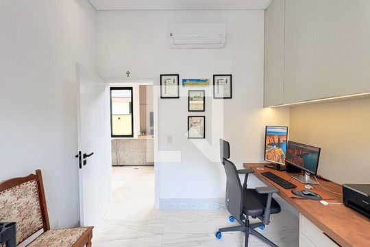 Quarto 1 de casa de condomínio à venda com 5 quartos, 380m² em Jardim Samambaia, Jundiaí