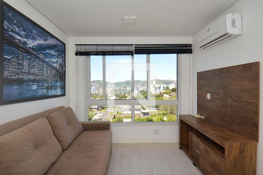 Sala de apartamento à venda com 1 quarto, 39m² em Bom Jesus, Porto Alegre