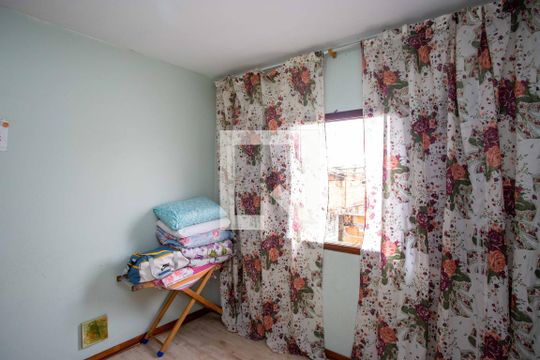 Quarto 1 de casa à venda com 4 quartos, 125m² em Taboão, Diadema