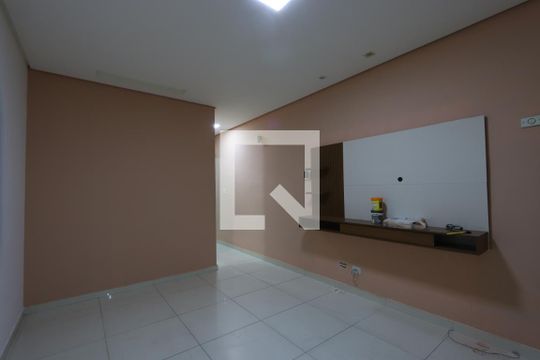 Sala de casa à venda com 2 quartos, 68m² em Jardim Colorado, São Paulo