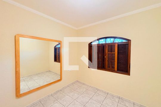 Casa à venda com 3 quartos, 322m² em Jardim do Lago, Jundiaí