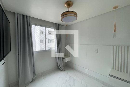 Quarto 1 de apartamento à venda com 2 quartos, 36m² em Vila Flora, Guarulhos