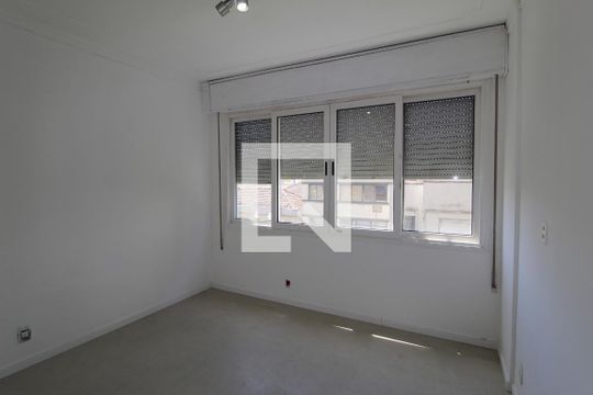 Quarto 1 de apartamento para alugar com 3 quartos, 101m² em Cais do Porto, Porto Alegre